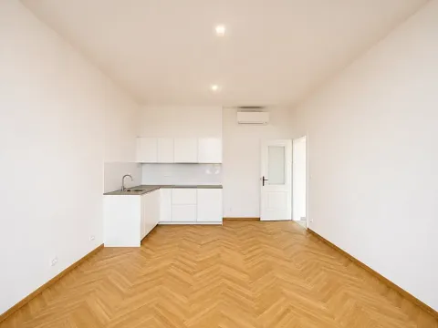 Pronájem bytu 2+kk, Praha - Vinohrady, 49 m2