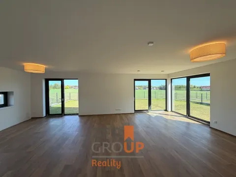 Prodej rodinného domu, Dříteč, 228 m2