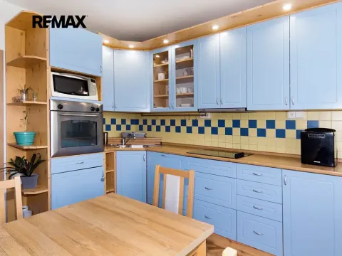 Pronájem bytu 4+1, Praha - Modřany, Pertoldova, 80 m2