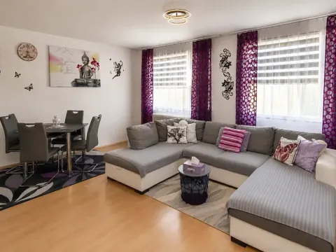 Prodej bytu 3+1, Kutná Hora, Studentů, 68 m2