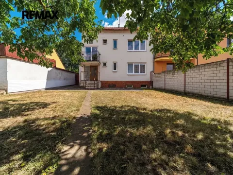 Prodej rodinného domu, Hrušovany u Brna, Vodní, 190 m2