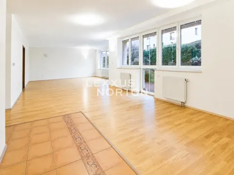 Pronájem vily, Praha - Řeporyje, Žilovská, 480 m2