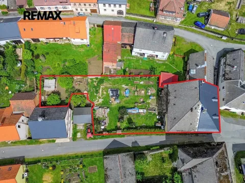 Prodej vícegeneračního domu, Úterý, 677 m2