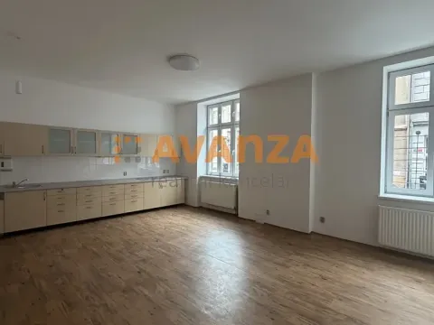 Prodej bytu 2+kk, Děčín, Divišova, 75 m2