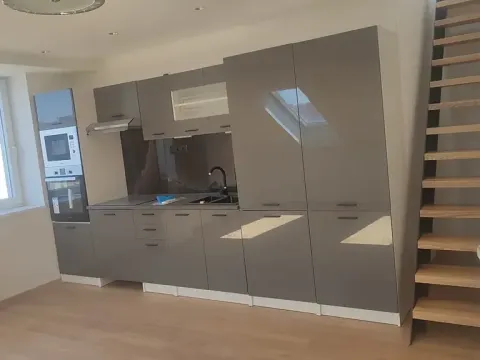 Pronájem bytu 3+kk, Opava, Olomoucká, 75 m2
