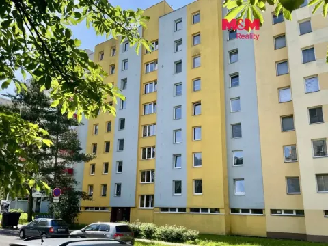 Prodej bytu 3+1, Tábor, Sofijská, 78 m2