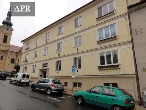 Pronájem bytu 1+1, Uherský Brod, Komenského, 38 m2