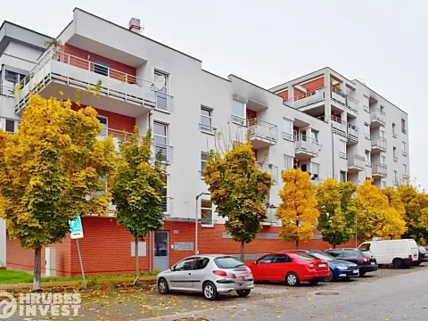 Pronájem bytu 2+kk, Hradec Králové, Rybova, 55 m2