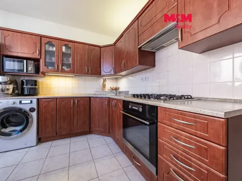 Prodej bytu 4+1, Klášterec nad Ohří - Miřetice u Klášterce nad Ohří, Ječná, 78 m2