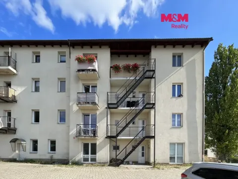 Pronájem bytu 3+1, Liberec, Pavlovická, 74 m2