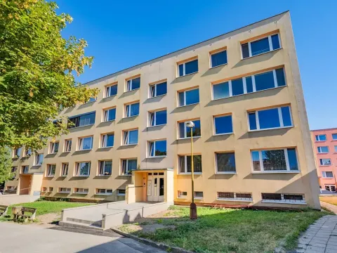 Prodej bytu 3+1, Nové Strašecí, Žižkovo náměstí, 70 m2