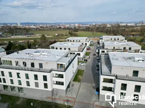Pronájem garážového stání, Olomouc, Věry Pánkové, 12 m2