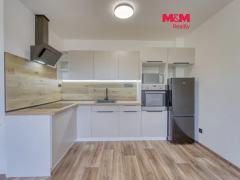 Pronájem bytu 2+kk, Tlučná, Tlučenská kolonie, 37 m2