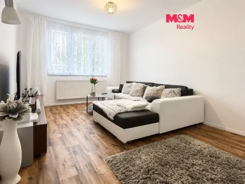 Prodej bytu 2+1, Holoubkov, 65 m2