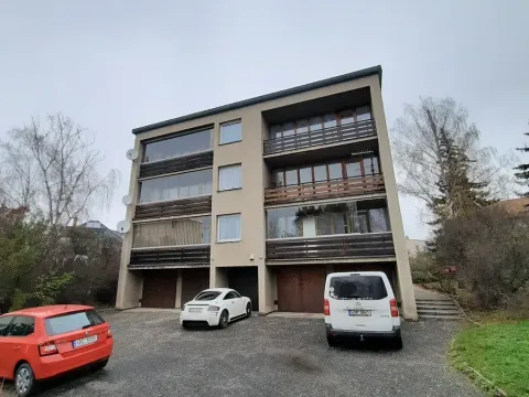 Pronájem garáže, Praha - Strašnice, Doubravčická, 16 m2