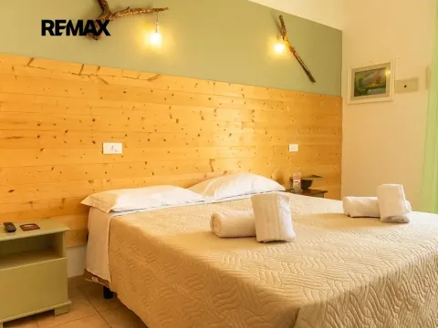Prodej ubytování, Kroměříž, 2000 m2