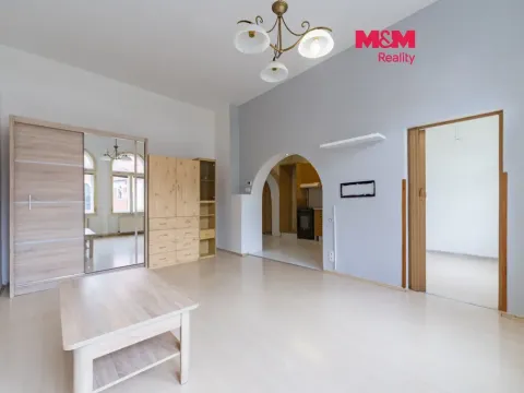 Prodej bytu 2+1, Nejdek, náměstí Karla IV., 42 m2