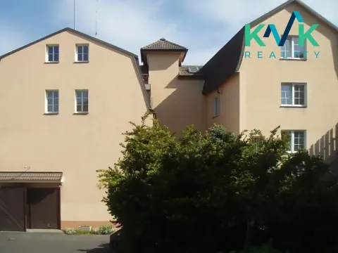 Prodej komerčního pozemku, Karlovy Vary, Studentská, 427 m2