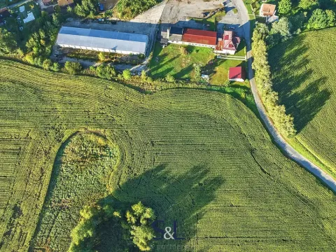 Prodej komerčního pozemku, Brniště, 13896 m2