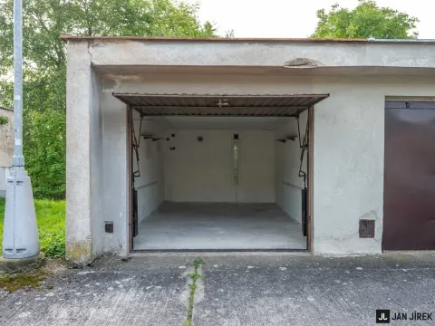 Prodej ostatní, Hradec Králové - Slezské Předměstí, Vážní