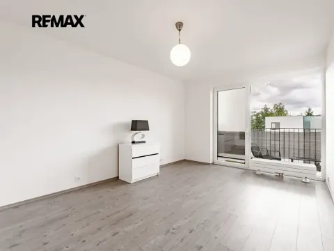 Pronájem bytu 2+kk, Kladno, Benediktínská, 50 m2