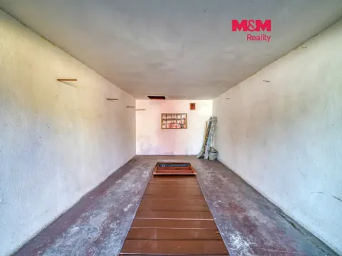 Prodej garáže, Cheb - Háje, 19 m2