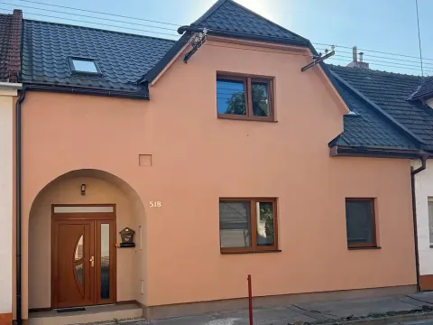 Prodej rodinného domu, Hulín, 230 m2