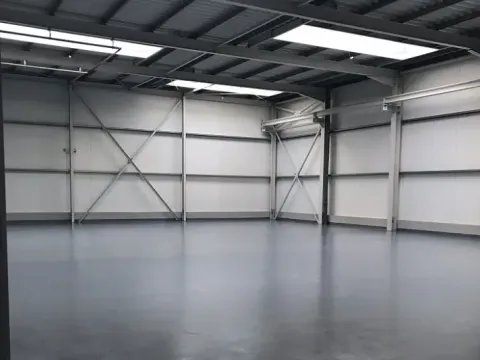 Pronájem skladu, Hrabyně, 520 m2