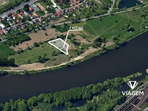 Prodej zahrady, Praha - Lahovice, 2477 m2