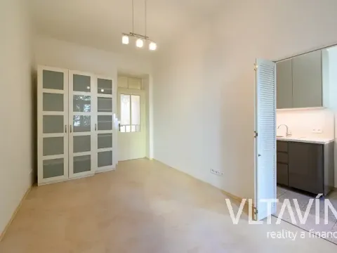 Pronájem bytu 2+kk, Praha - Bubeneč, U studánky, 57 m2