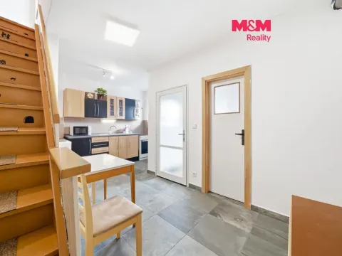 Prodej bytu 2+1, Dolní Čermná, 66 m2