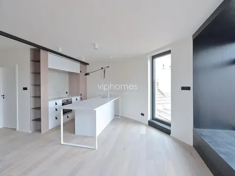 Pronájem bytu 2+kk, Praha - Vinohrady, náměstí Jiřího z Poděbrad, 60 m2