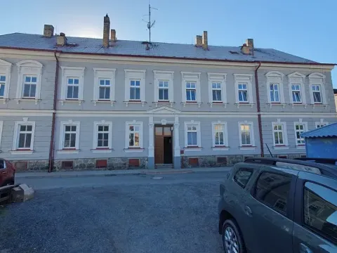 Prodej atypického bytu, České Velenice, Tylova, 107 m2