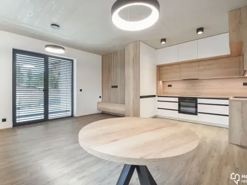 Pronájem bytu 2+kk, Olomouc, Rejskova, 58 m2