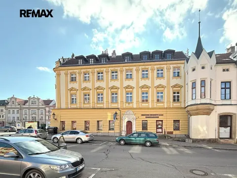 Pronájem bytu 2+kk, Chrudim, Resselovo náměstí, 52 m2