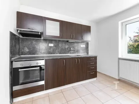 Prodej podílu bytu 2+1, Letovice, V chaloupkách, 80 m2