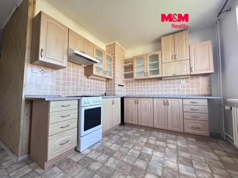 Prodej bytu 2+1, Chomutov, Holešická, 62 m2