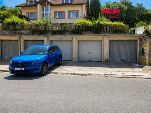 Prodej garáže, Ivančice, U Parku, 19 m2