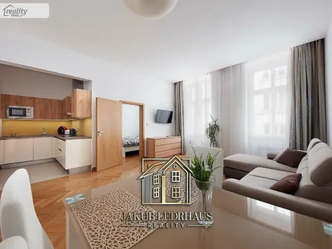 Prodej bytu 2+kk, Praha - Staré Město, Hradební, 51 m2
