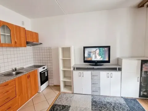 Prodej bytu 1+kk, Plzeň, Sokolovská, 32 m2