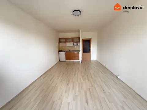 Pronájem bytu 1+kk, Ostrava, Na Obvodu, 27 m2