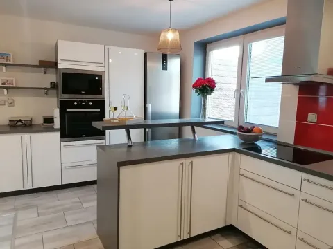 Pronájem rodinného domu, Šumice, 135 m2